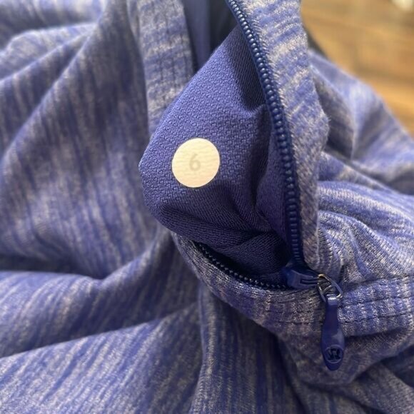 Lululemon pullover size 6 - Picture 6 of 6